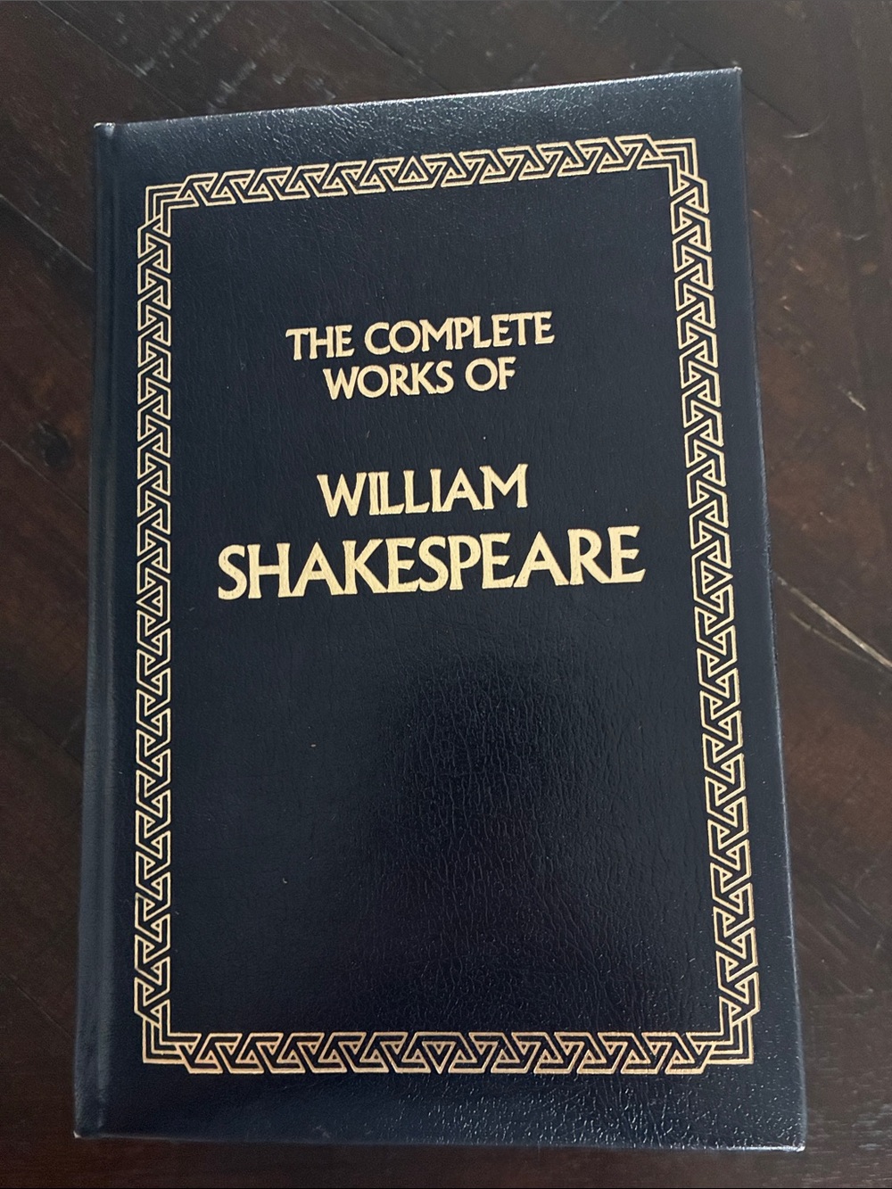 William Shakespeare The Complete Works Hardcover — Black